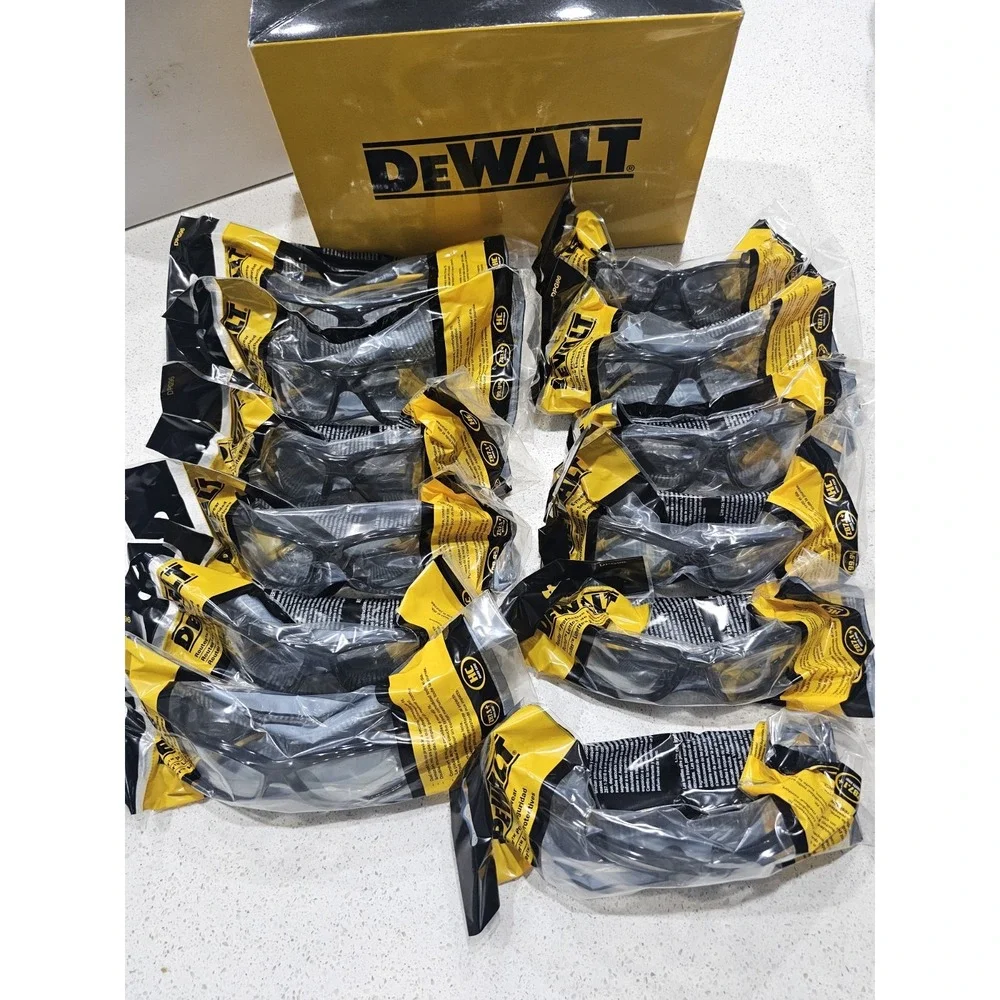 Case Of 12 - DeWalt DPG96-9DMX‎ Safety Glasses Indoor/Outdoor Lens New Sealed